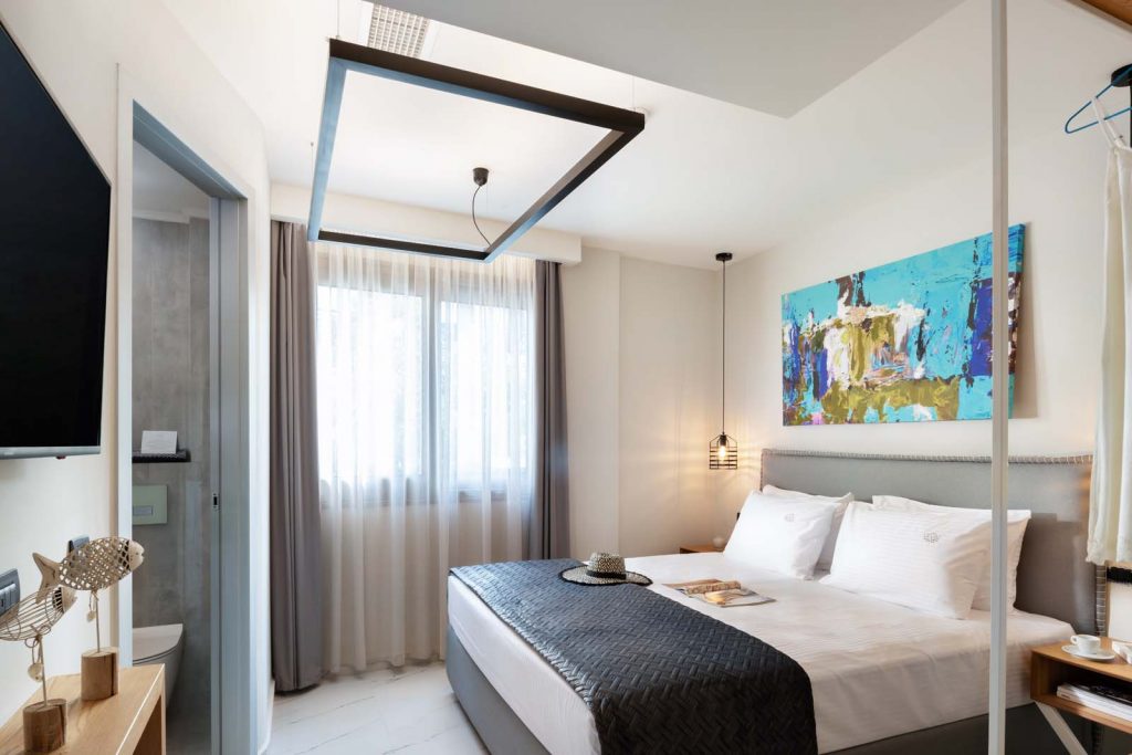 Family suite side sea view